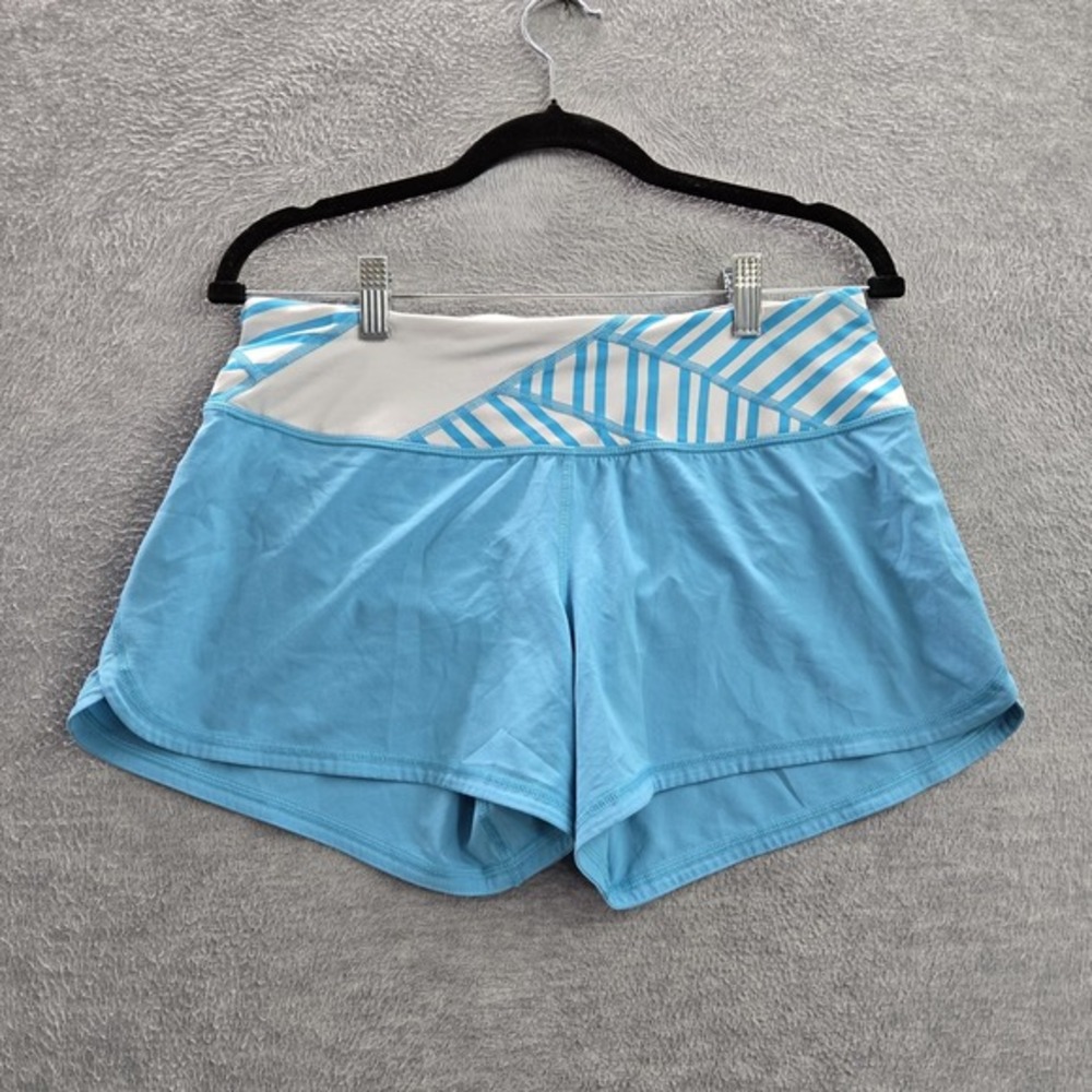 Lululemon Women Activewear Shorts 6‎ Blue Striped Groovy Run